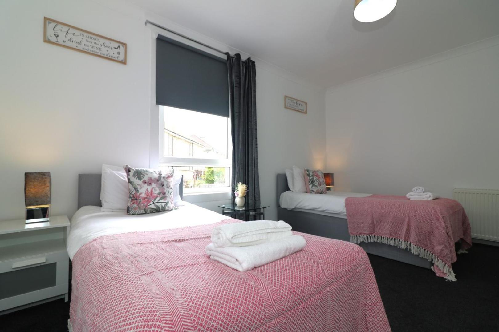 Apartmán Signature - Gartlea House Airdrie Exteriér fotografie